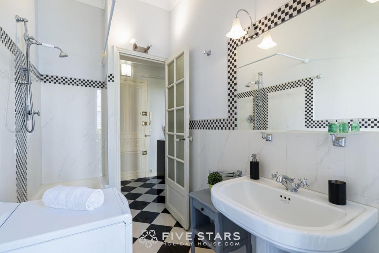 Studio 53 Five Stars Holiday House Apartment Nice Bagian luar foto